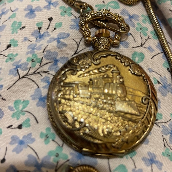 Pocket Watch Train needs battery Vtg SunAmerica unisex Pristine - Picture 2 of 11